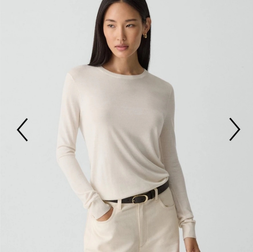 Theory Cream Long Sleeve Tee